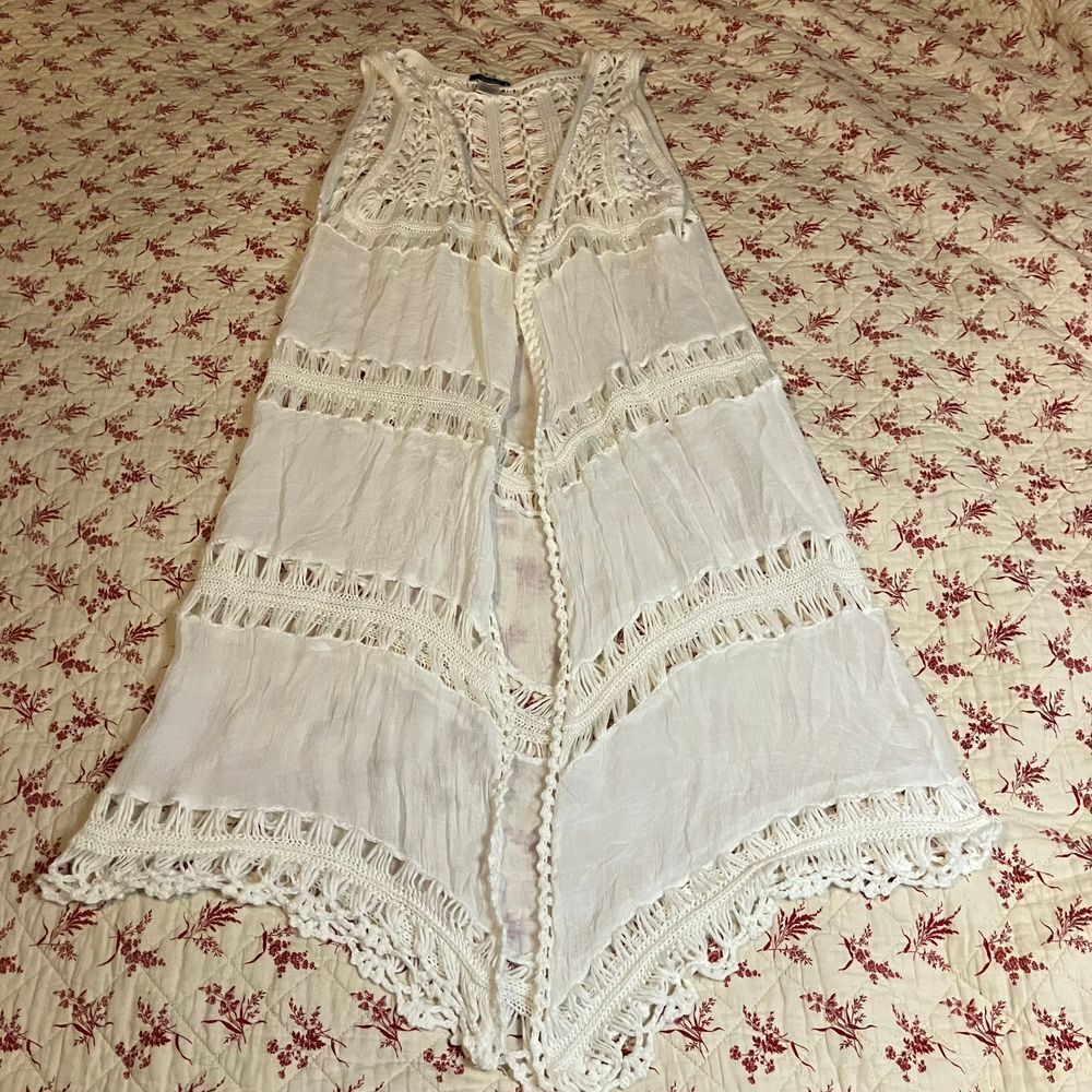 Vivid Vest Crochet Details Women's‎ 2xl White